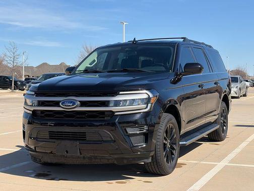 2022 Ford Expedition Max XLT