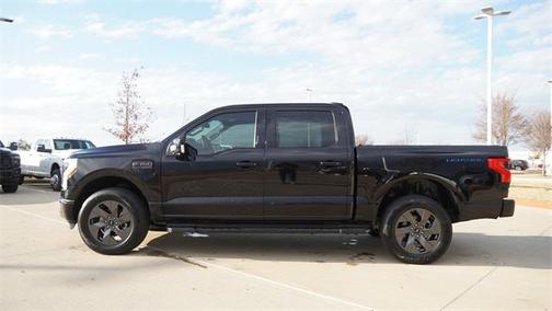 2023 Ford F-150 Lightning LARIAT