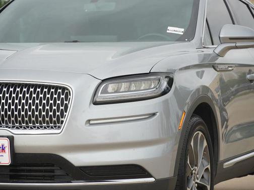 Silver Radiance 2021 Lincoln Nautilus Reserve