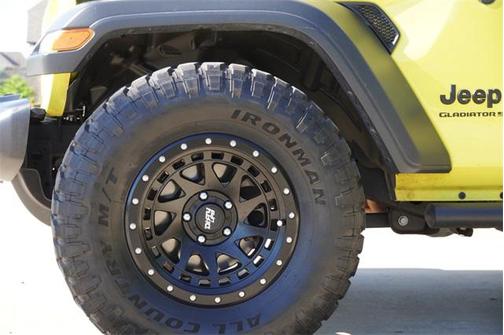 2023 Jeep Gladiator Sport