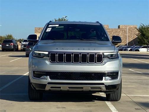 2023 Jeep Wagoneer L Series III 4x4