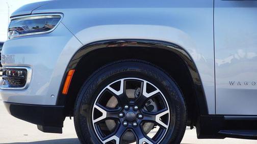 2023 Jeep Wagoneer L Series III 4x4