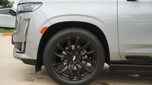 Argent Silver Metallic 2024 Cadillac Escalade Sport