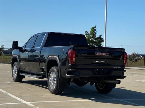 2023 GMC Sierra 2500 Denali
