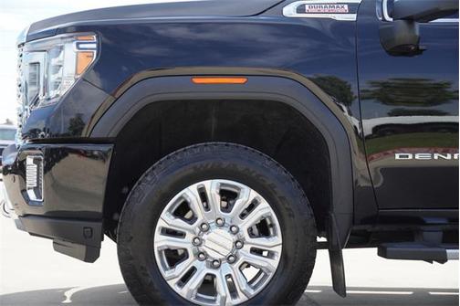2023 GMC Sierra 2500 Denali