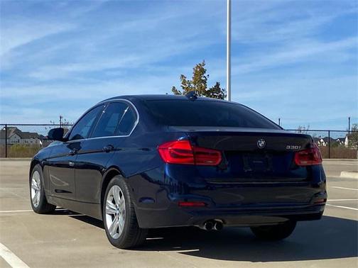 2017 BMW 330 330i