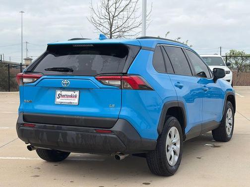 2019 Toyota RAV4 LE