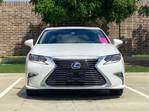 2017 Lexus ES 300h Base