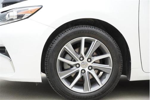 2017 Lexus ES 300h Base