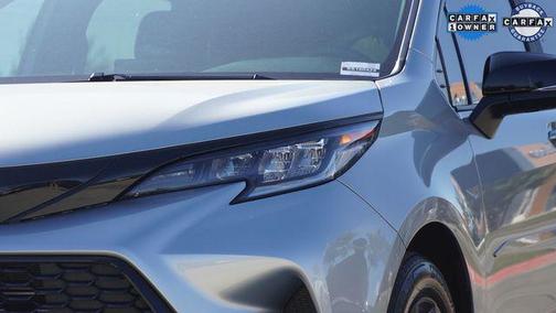 2025 Toyota Sienna Woodland Edition