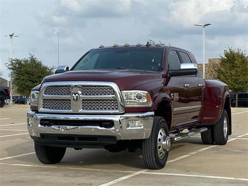 2017 RAM 3500 Laramie Mega Cab 4x4 6'4' Box