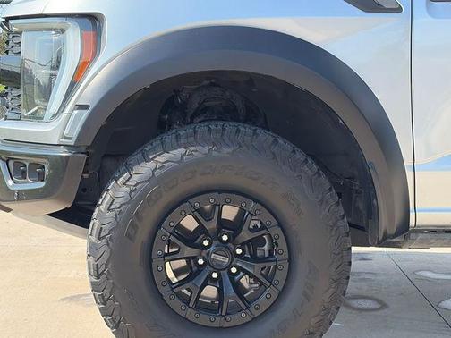 Silver Metallic 2023 Ford F-150 Raptor