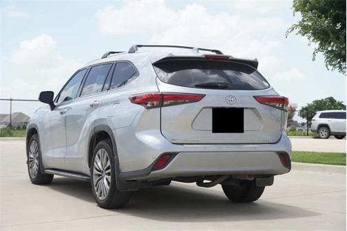 2021 Toyota Highlander Platinum