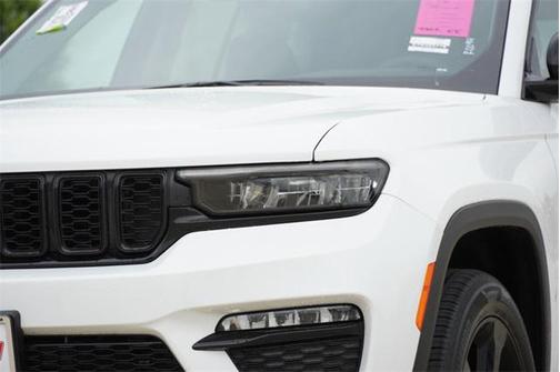 2023 Jeep Grand Cherokee Limited X