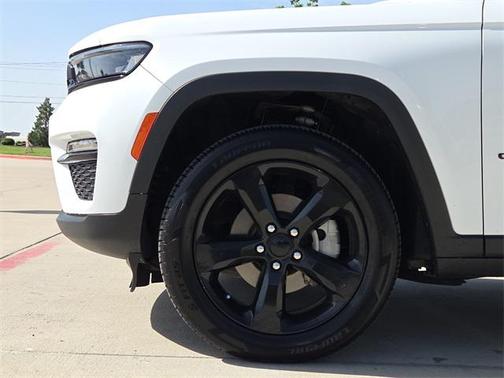 2023 Jeep Grand Cherokee Limited X