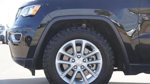 2021 Jeep Grand Cherokee Laredo