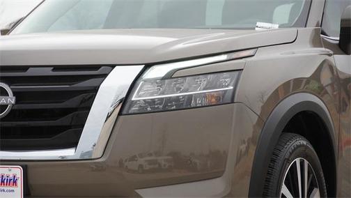 2023 Nissan Pathfinder Platinum FWD