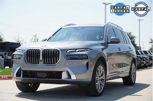 2025 BMW X7 xDrive40i