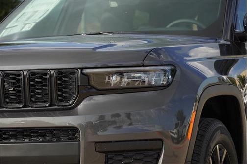 2025 Jeep Grand Cherokee L Altitude