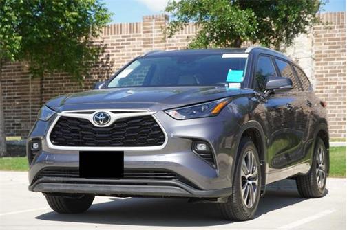 2023 Toyota Highlander XLE