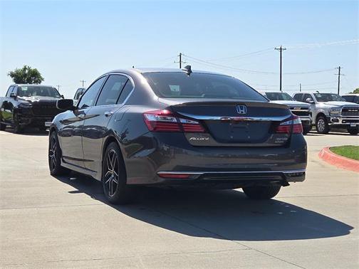 2017 Honda Accord Hybrid Touring
