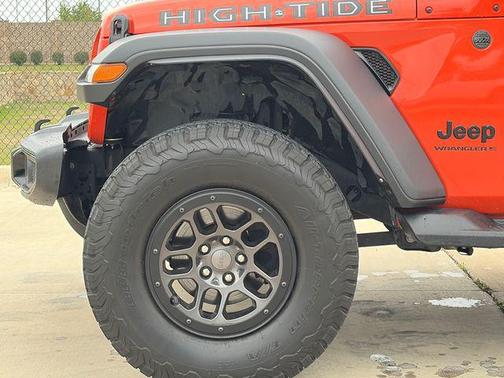 Punkn Metallic Clearcoat 2023 Jeep Wrangler High Tide