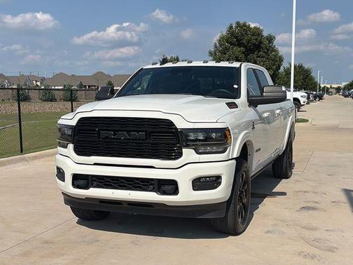 Pearl White 2022 RAM 2500 Limited