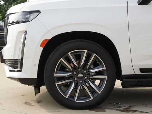 Crystal White Tricoat 2024 Cadillac Escalade Sport Platinum