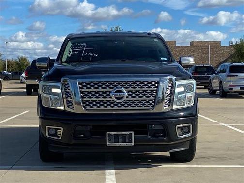 2017 Nissan Titan Platinum Reserve