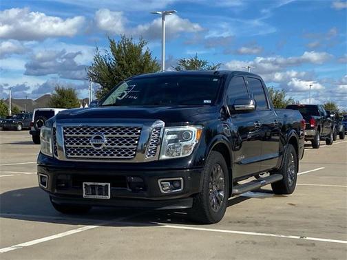 2017 Nissan Titan Platinum Reserve