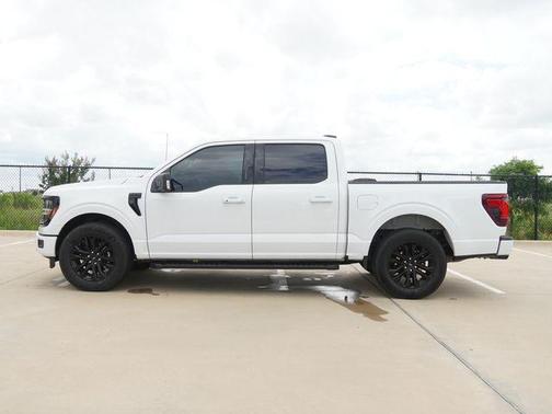 Oxford White 2024 Ford F-150 XLT