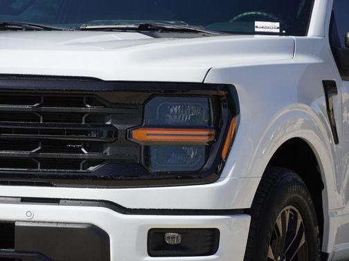 Oxford White 2024 Ford F-150 XLT