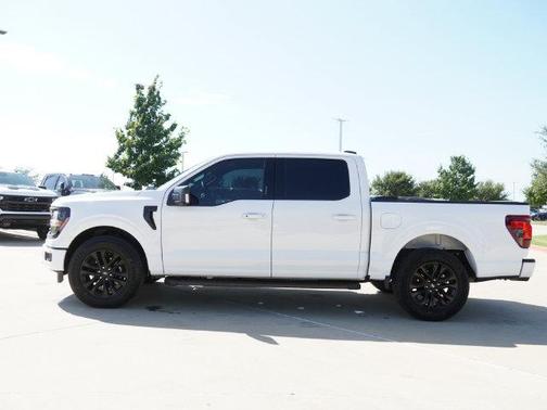 Oxford White 2024 Ford F-150 XLT