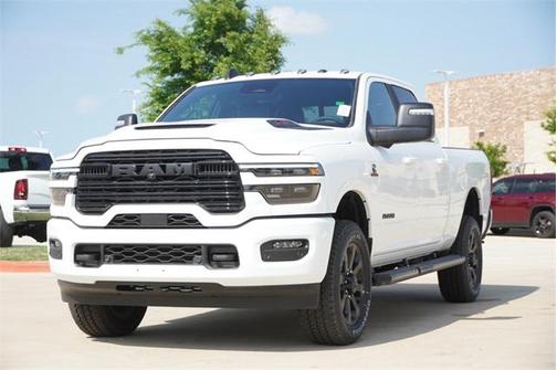 2025 RAM 2500 Laramie Crew Cab 4x4 6'4' Box