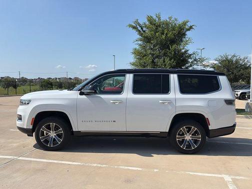 Bright White Clearcoat 2023 Jeep Grand Wagoneer Base