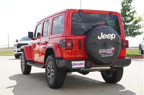2025 Jeep Wrangler 4-Door Sahara 4x4