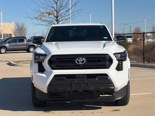 2025 Toyota Tacoma SR