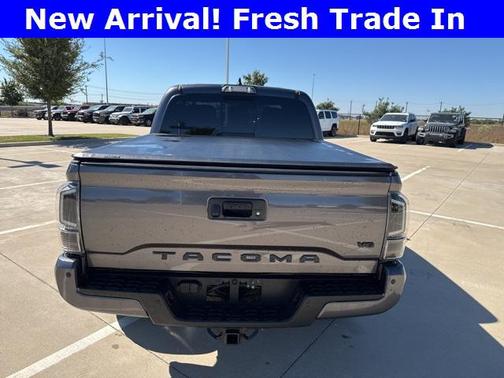 2018 Toyota Tacoma TRD Sport