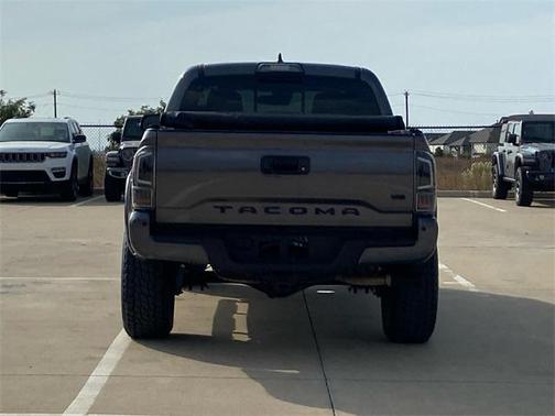 2018 Toyota Tacoma TRD Sport