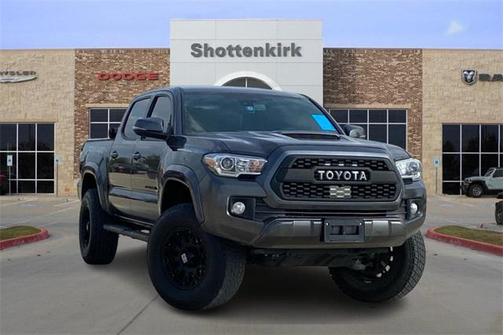 2018 Toyota Tacoma TRD Sport