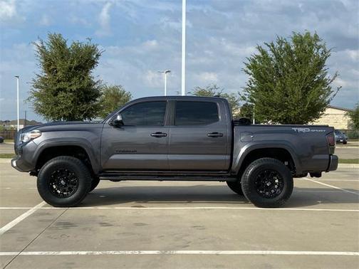 2018 Toyota Tacoma TRD Sport