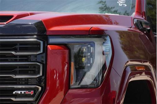 2024 GMC Sierra 2500 AT4