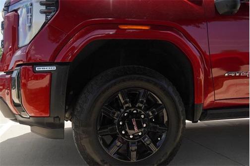 2024 GMC Sierra 2500 AT4