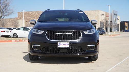 2026 Chrysler Pacifica L