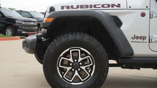 Silver Zynith Clearcoat 2024 Jeep Wrangler Rubicon