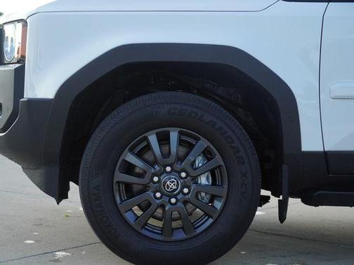 Ice 2025 Toyota Land Cruiser 1958