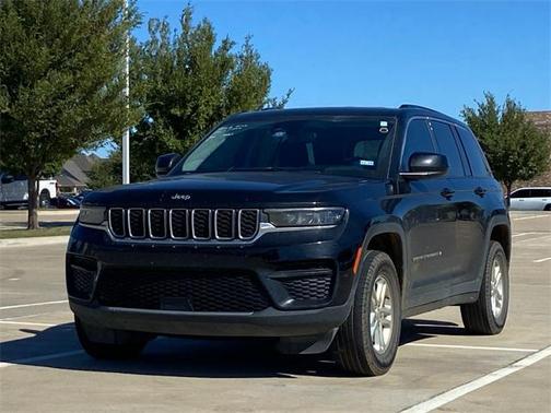 2023 Jeep Grand Cherokee Laredo