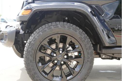 2025 Jeep Gladiator Nighthawk