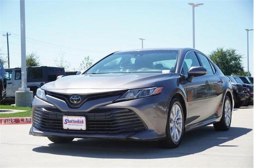 2018 Toyota Camry LE