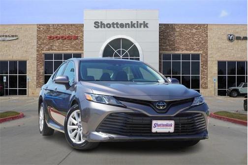 2018 Toyota Camry LE